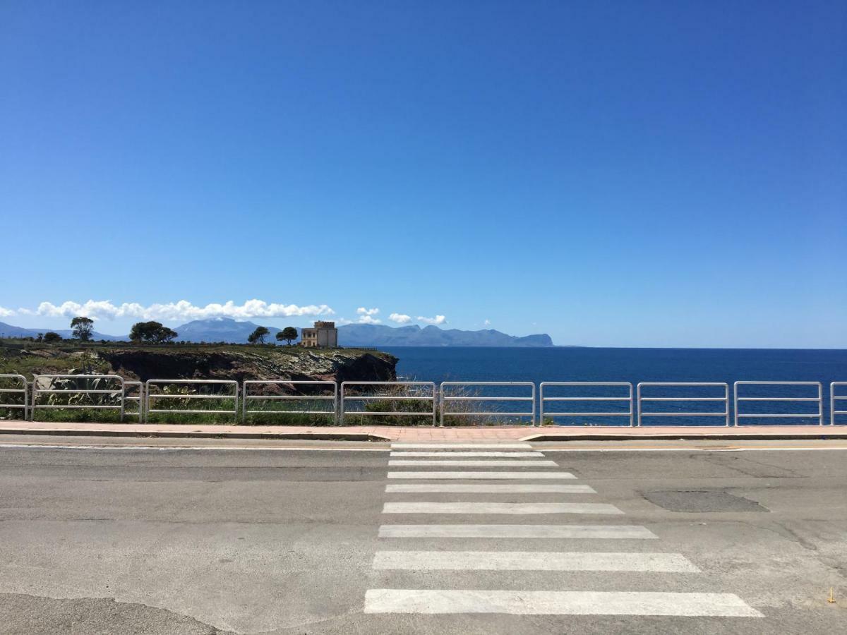 La Ruota B&B Terrasini Esterno foto